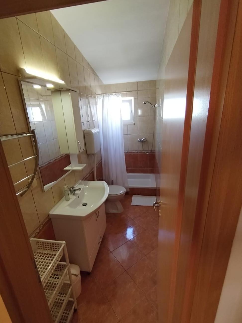 Apartmani Ljubo Primošten Eksteriør bilde
