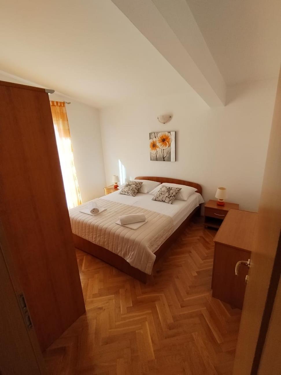 Apartmani Ljubo Primošten Eksteriør bilde
