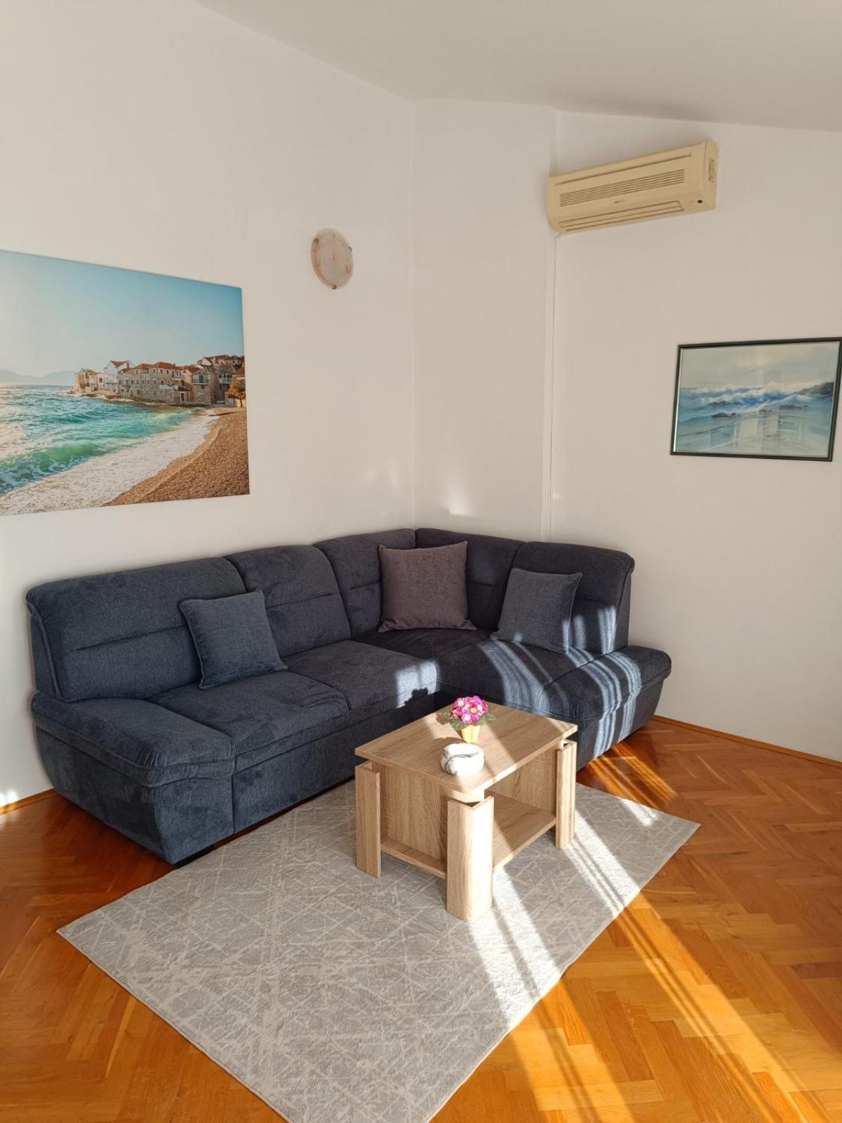 Apartmani Ljubo Primošten Eksteriør bilde