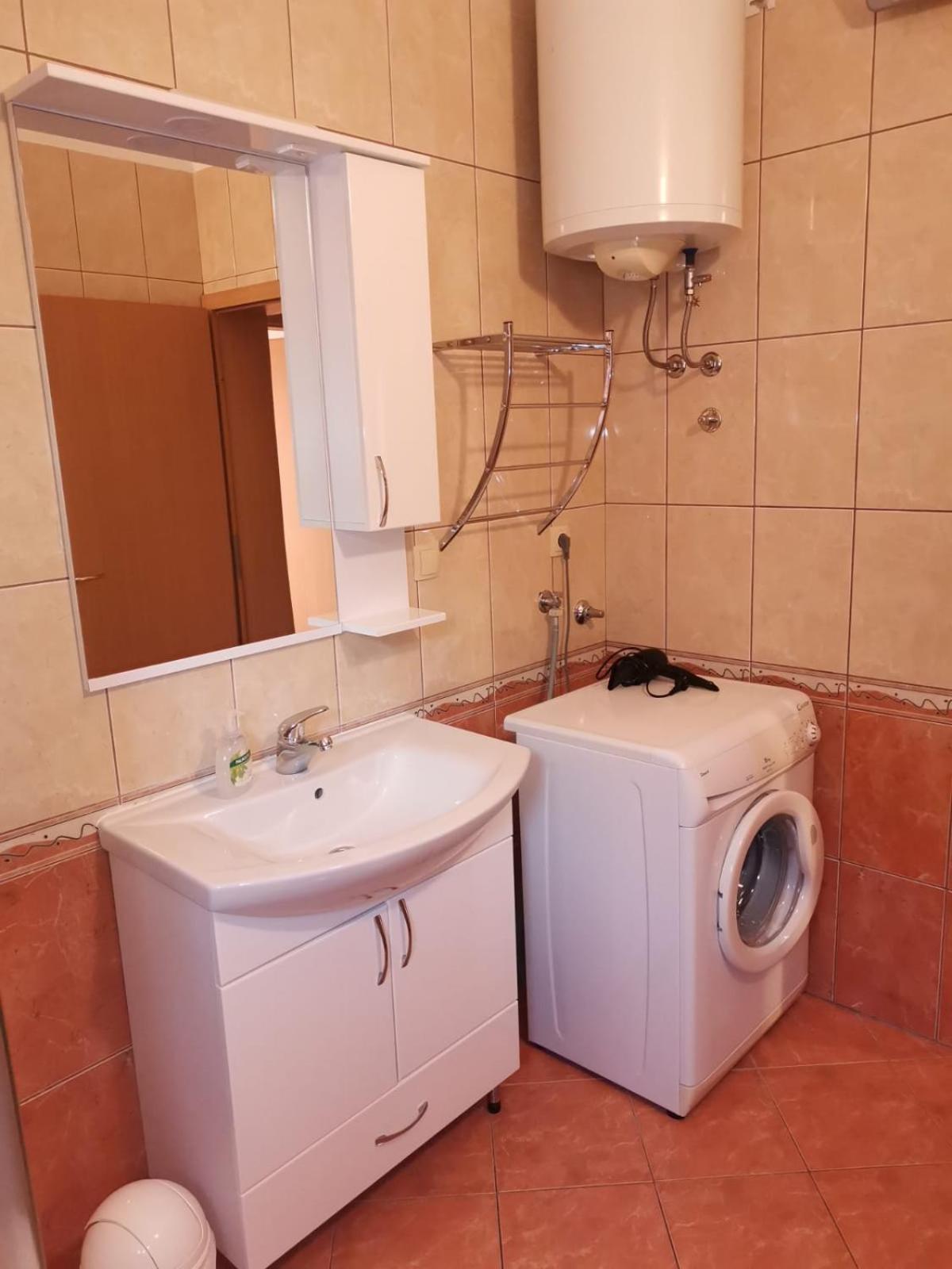 Apartmani Ljubo Primošten Eksteriør bilde