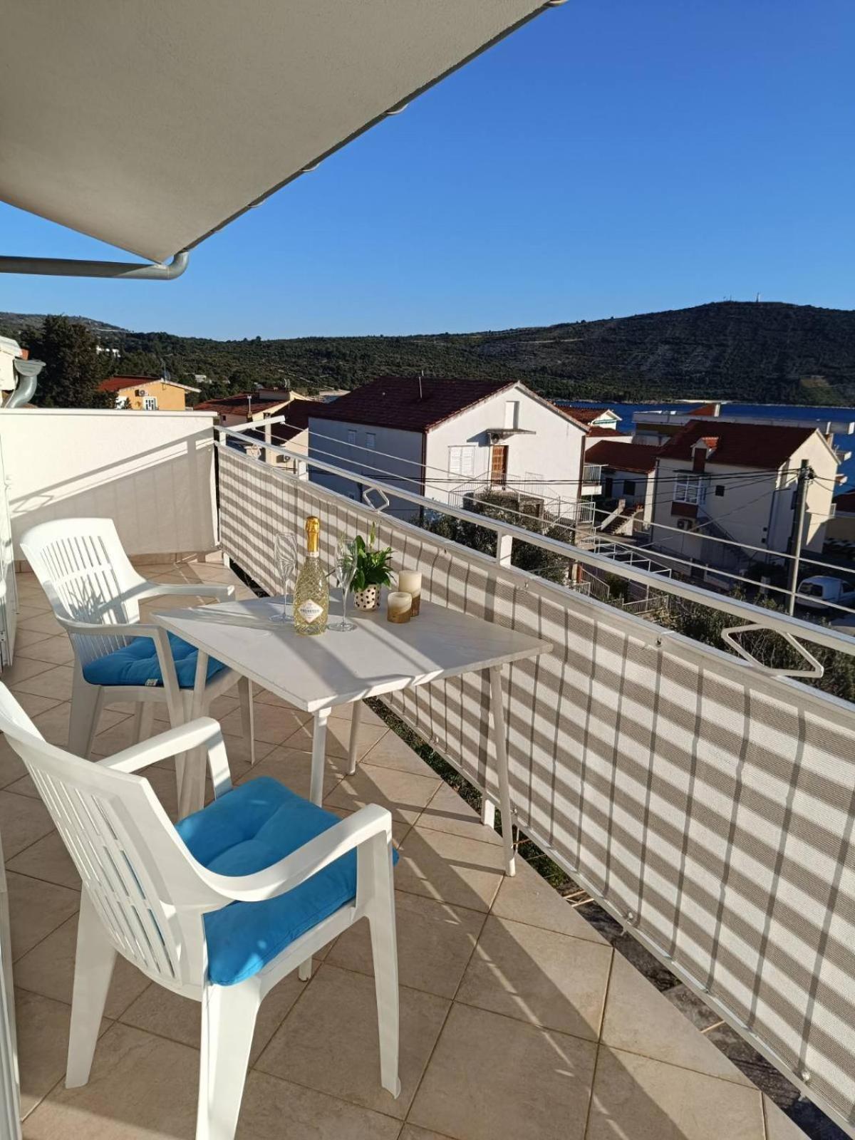 Apartmani Ljubo Primošten Eksteriør bilde
